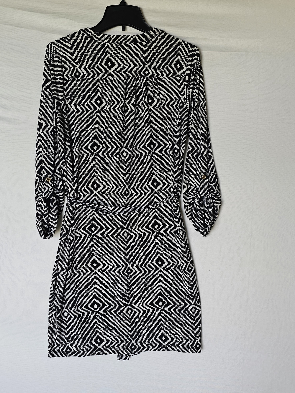 MICHAEL Michael Kors Black and White Geometric Lace-Up Long Sleeve Dress - Picture 13 of 16